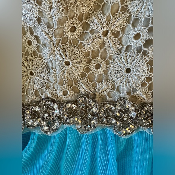 City Studio Prom Dress 1 Juniors NWT - Picture 8 of 9